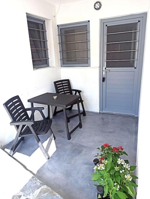 Στου Βάρδα, Χώρα, Σέριφος Apartment Bagian luar foto